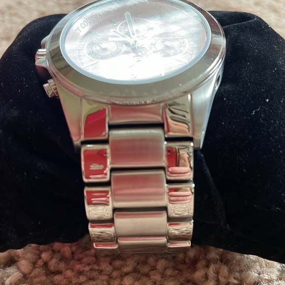 Juicy Couture wristwatch - Picture 4 of 7